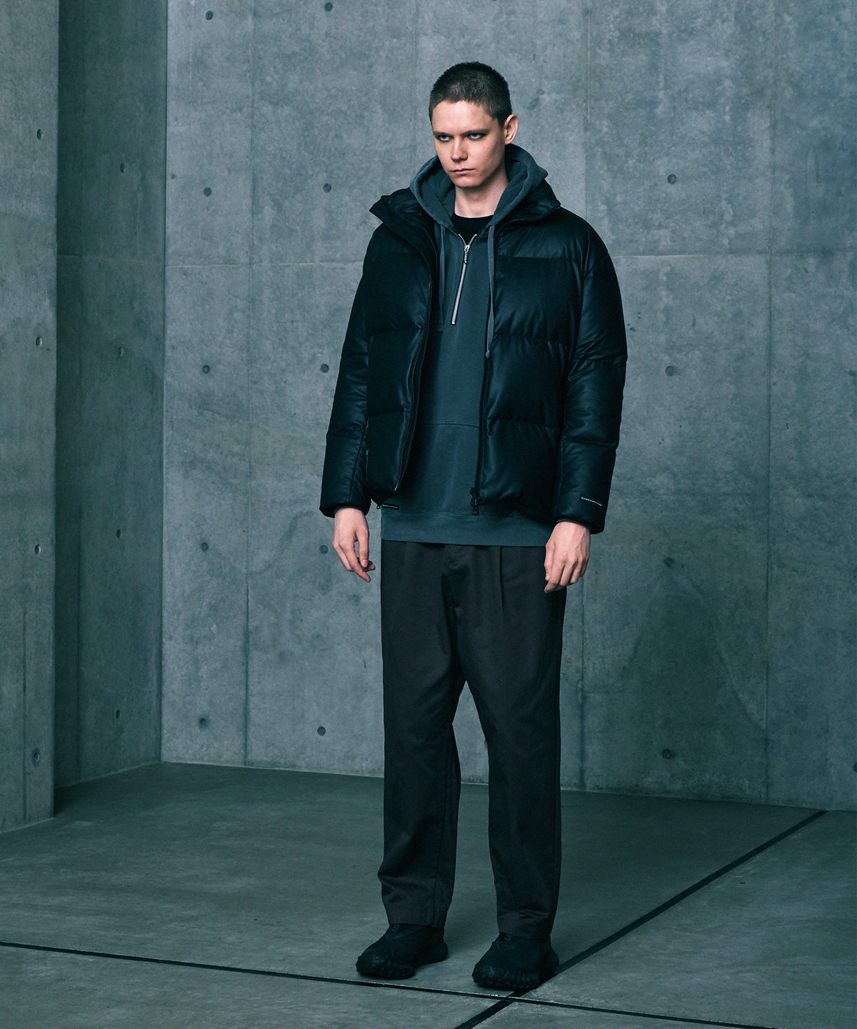 AFTERFADE HALF ZIP HOODIE