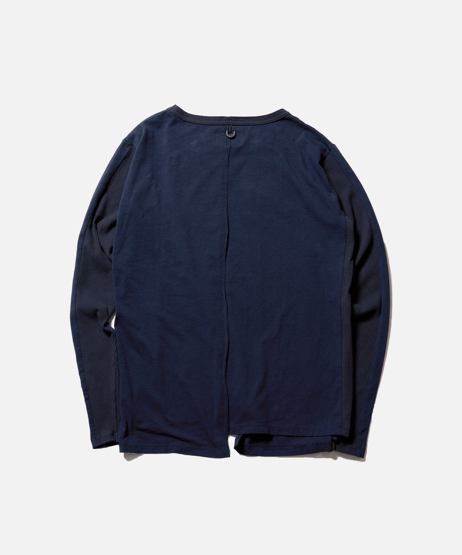 ASYMMETRICAL SLEEVE FLYCE TOP
