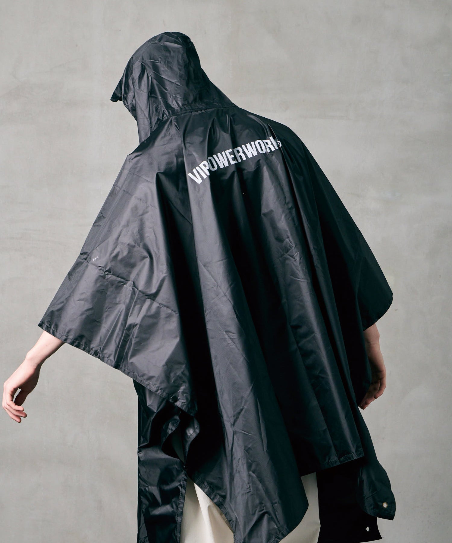 STORM SHELTER PONCHO