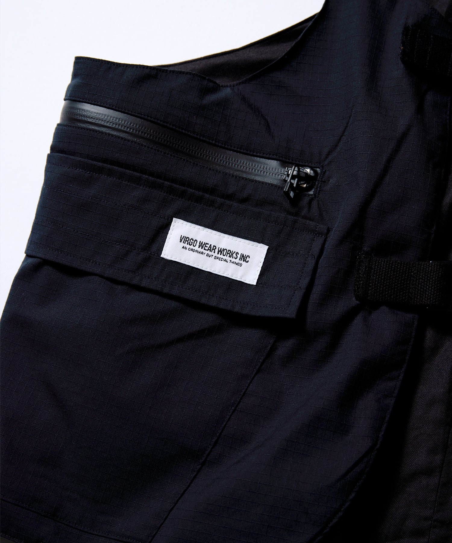 TRANSFORM BAG VEST