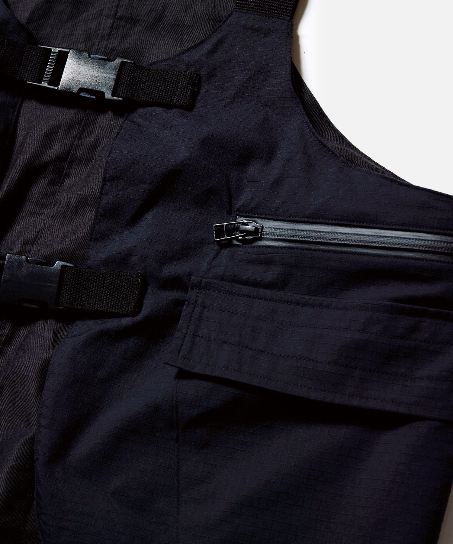 TRANSFORM BAG VEST