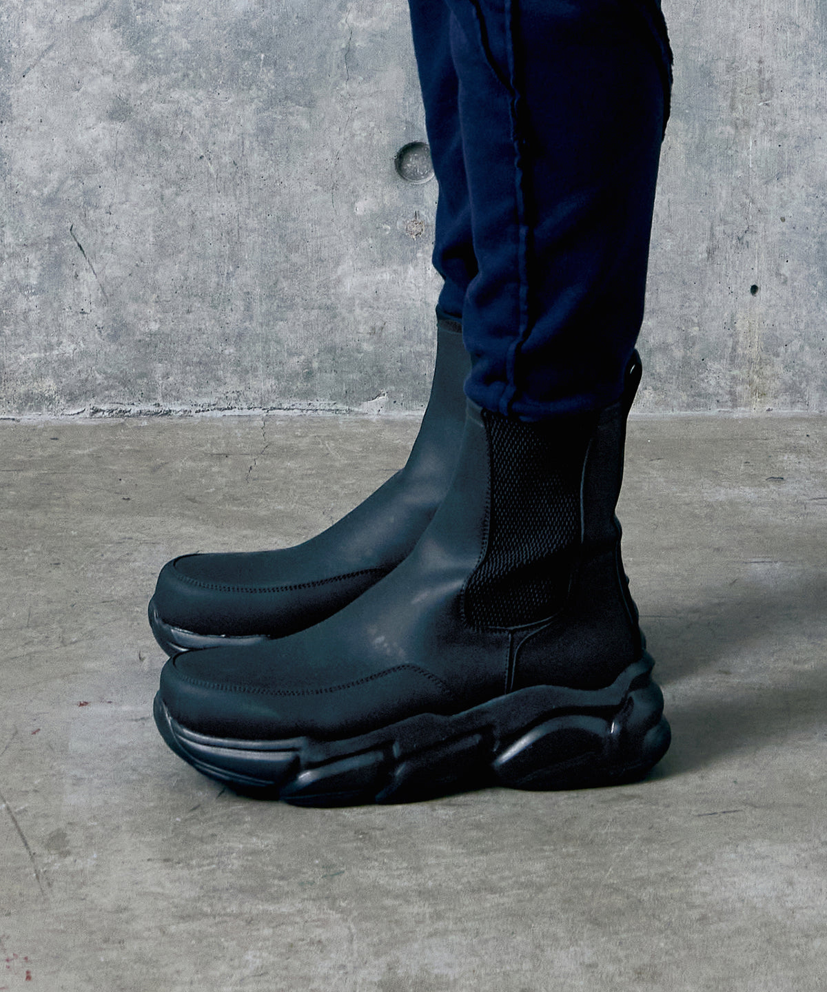 SIDE GORE BLADE BOOTS
