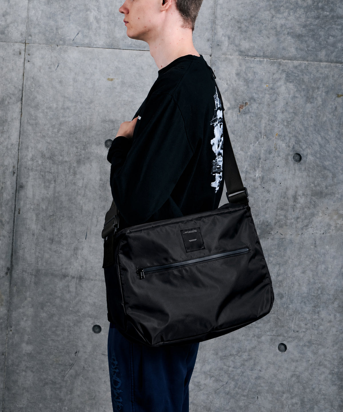 VIRTALIA SHOULDER BAG