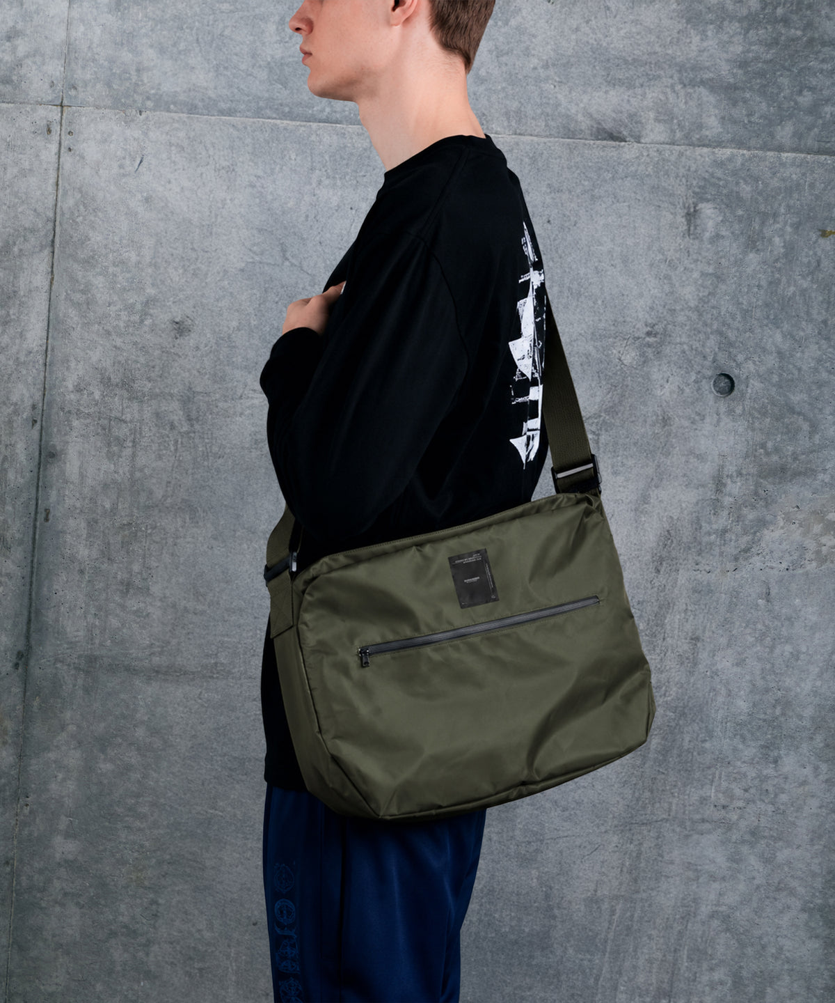 VIRTALIA SHOULDER BAG