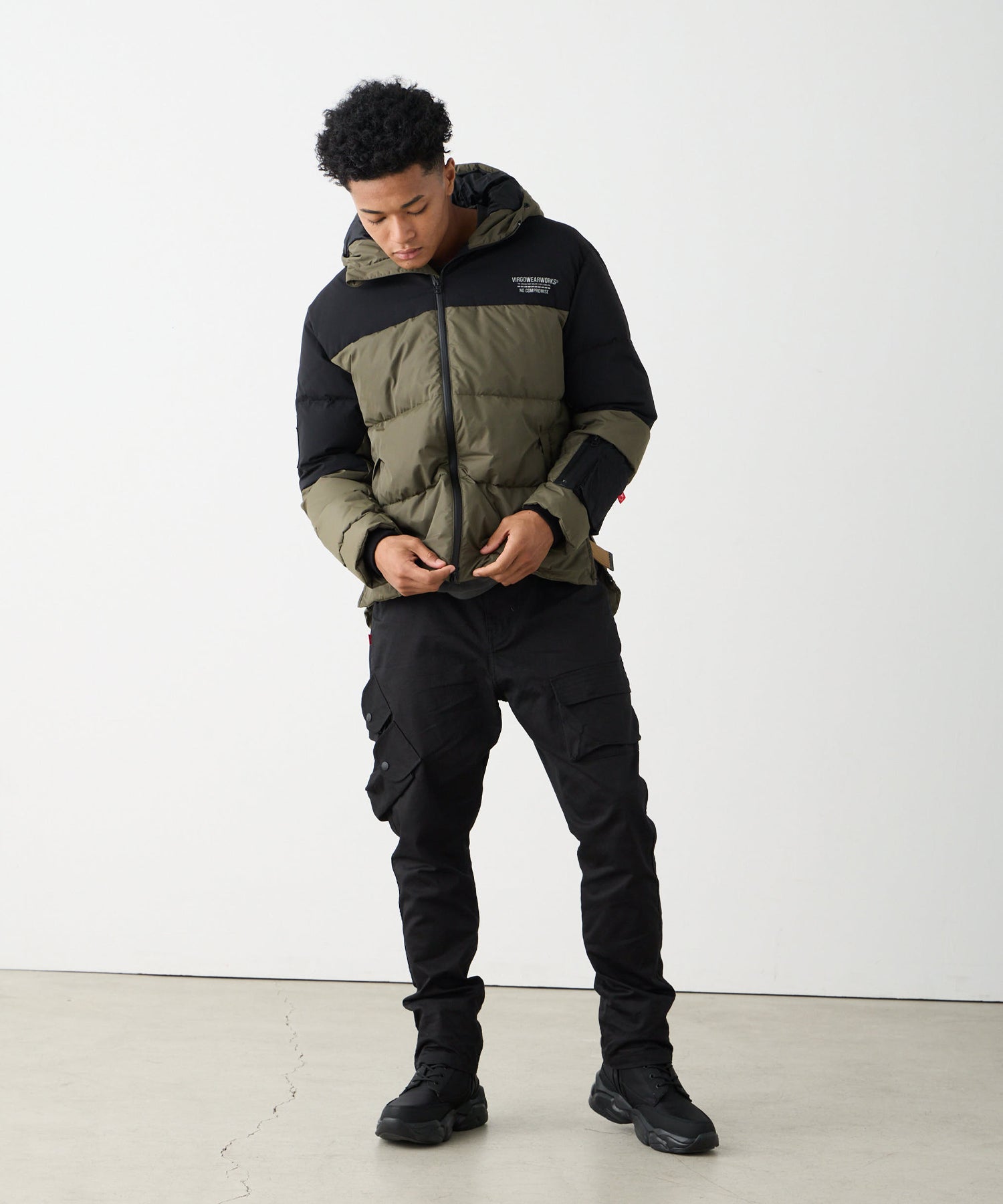 SHELTER X 特製羽絨外套