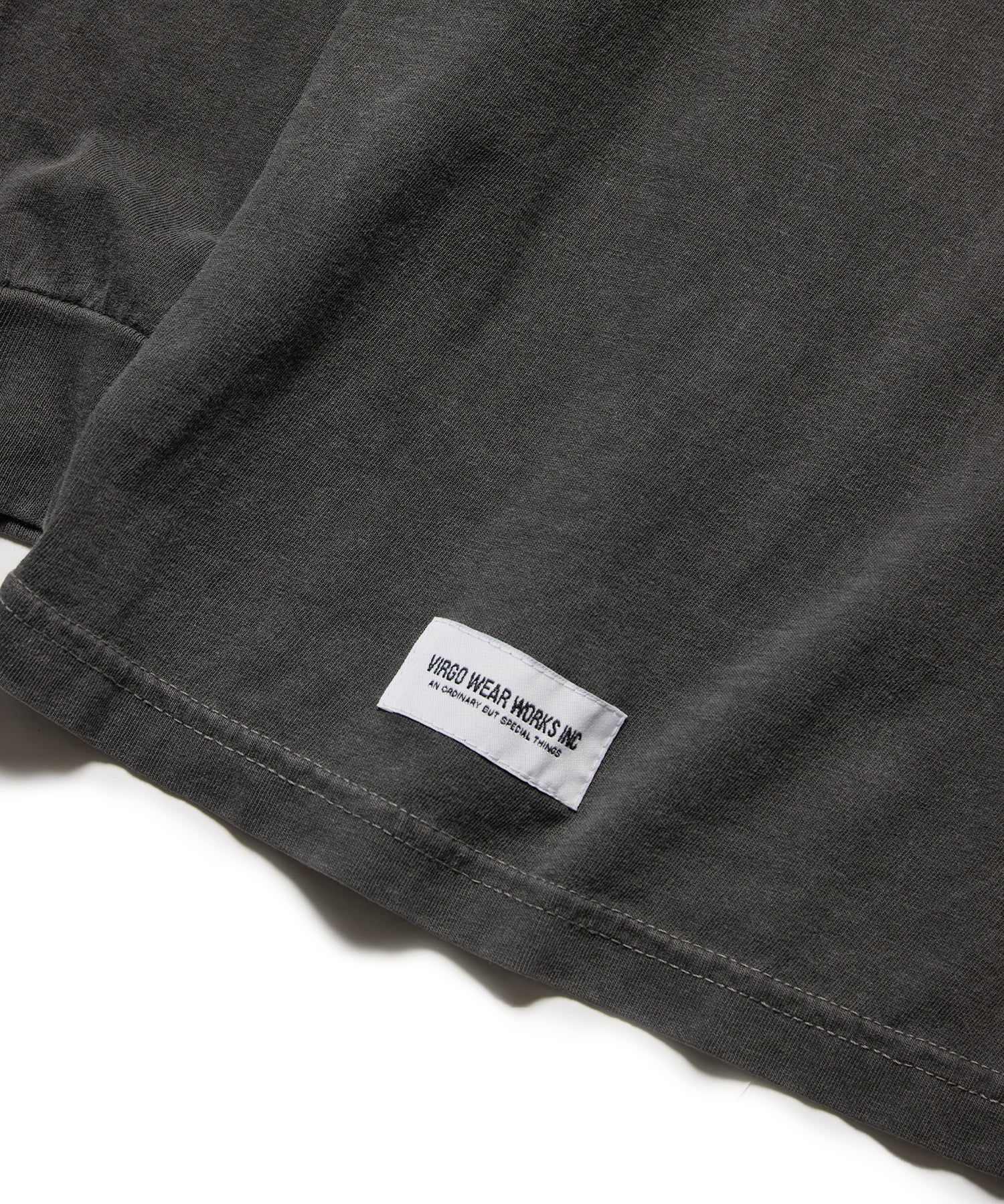 FUZZ 褪色長袖 T 恤