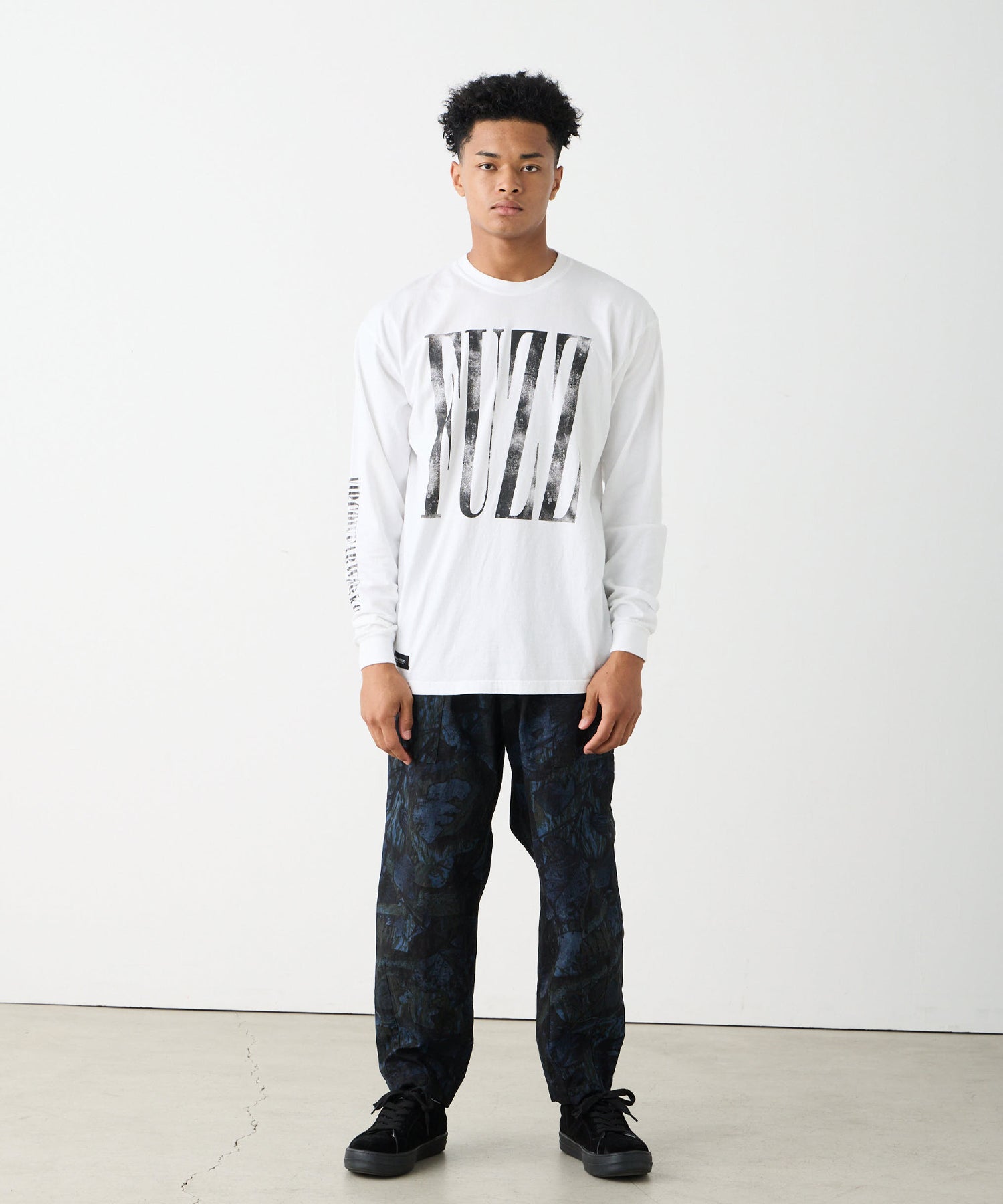 FUZZ 褪色長袖 T 恤