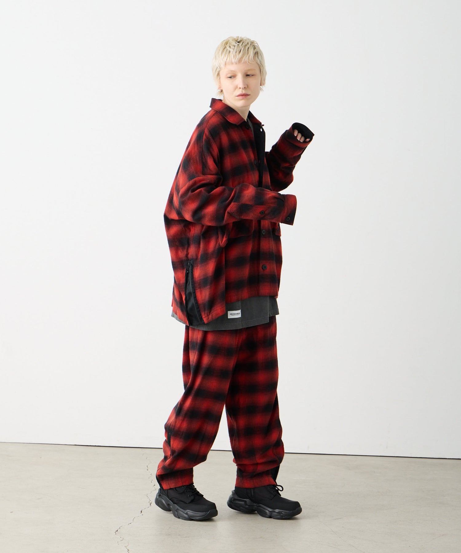 BATTLECHECK OVERDRIVE 長褲