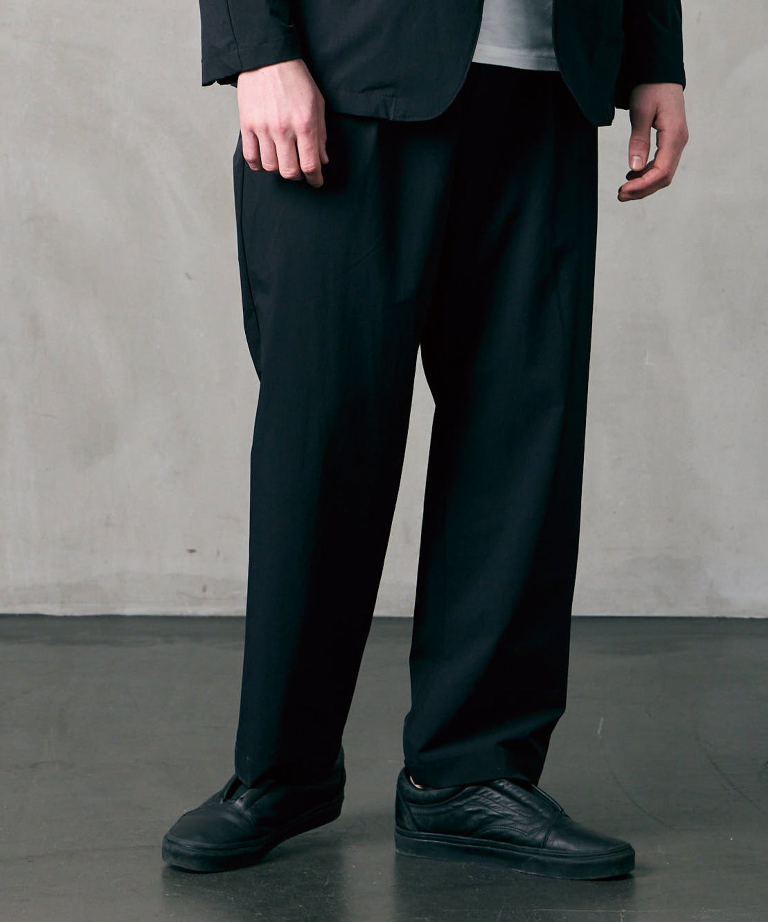 URBAN GRACE 尼龍長褲