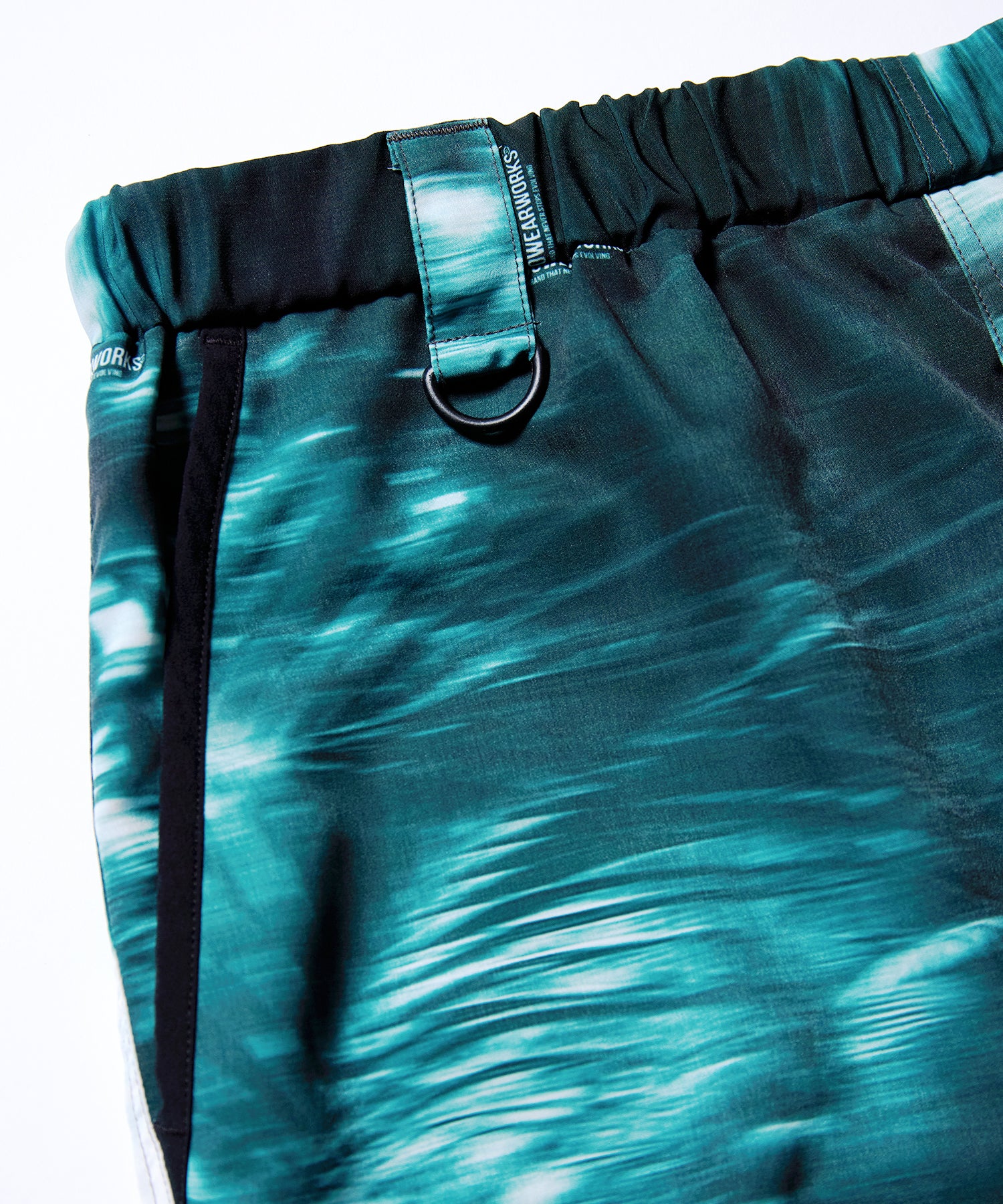 FOREST SIGN ALOHA SHORTS