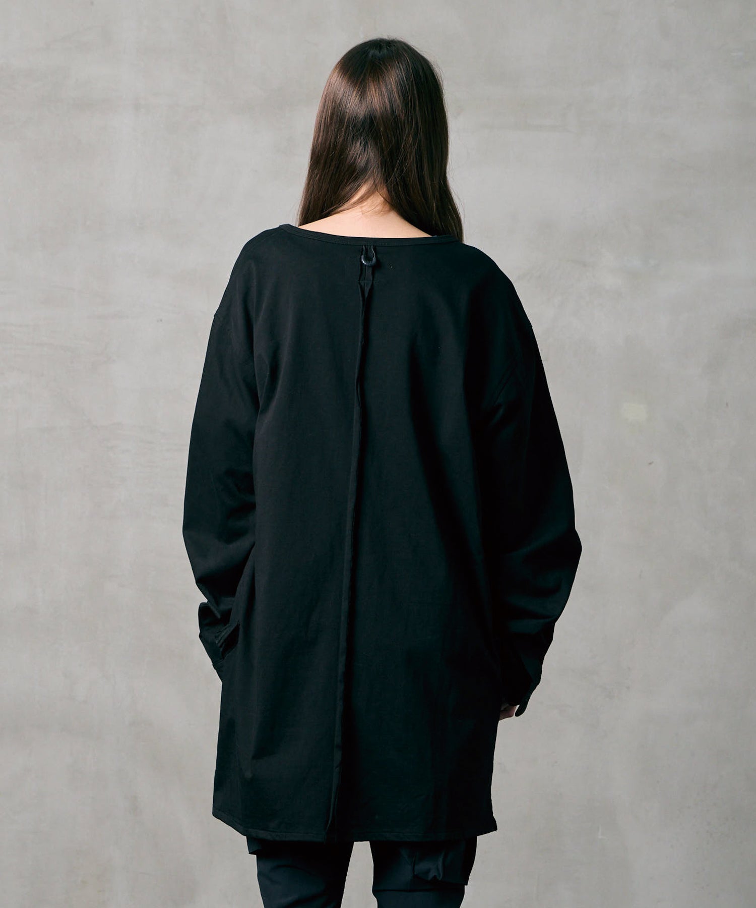 ESSENCE ZIP SHIRT
