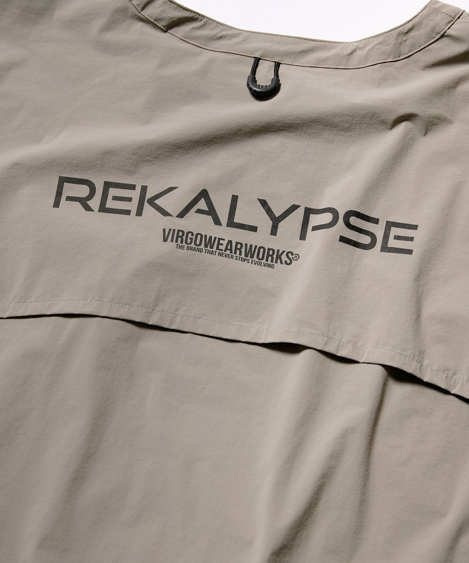 DYNAMIC DOLMAN SNAP SHIRT