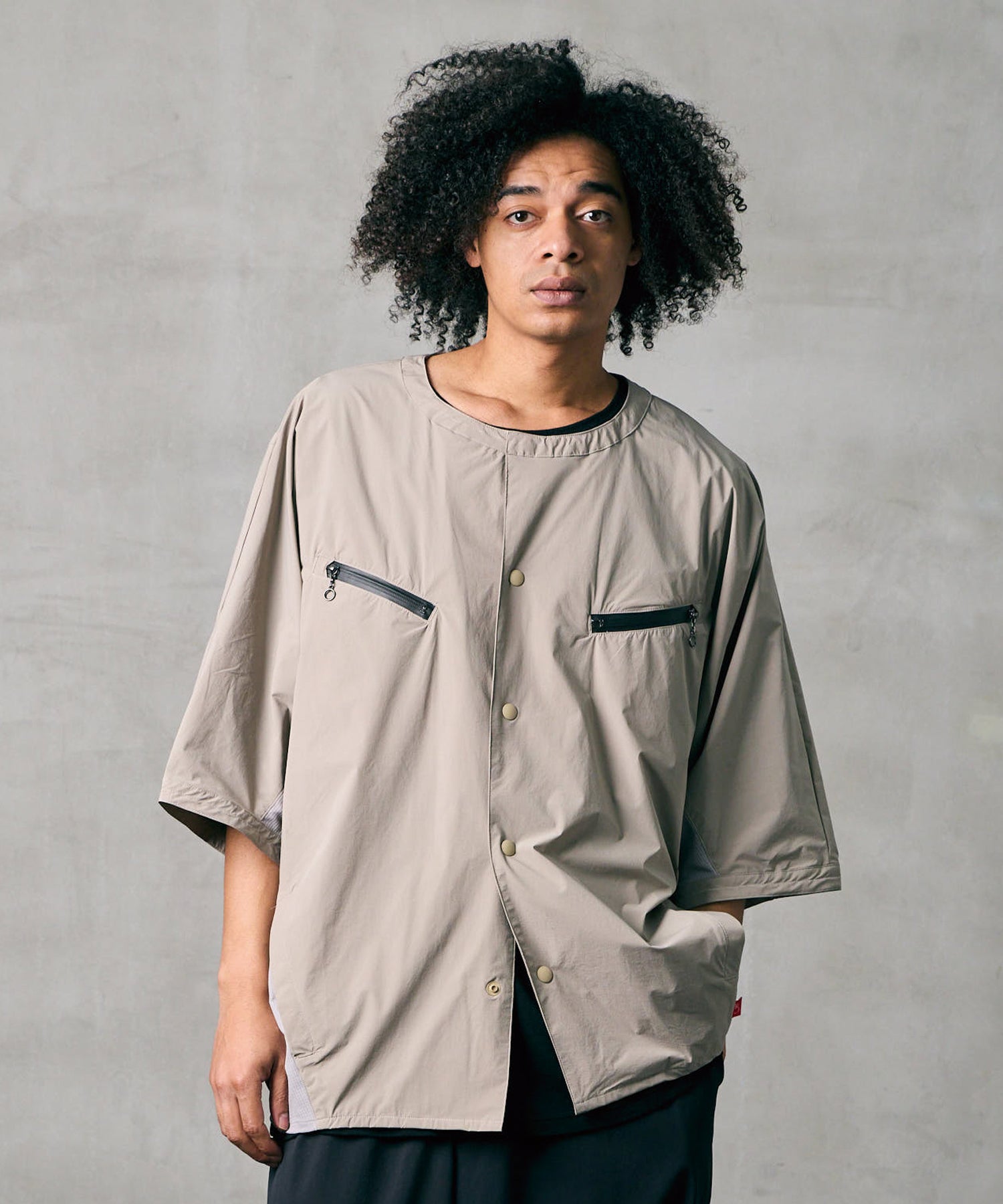 DYNAMIC DOLMAN SNAP SHIRT
