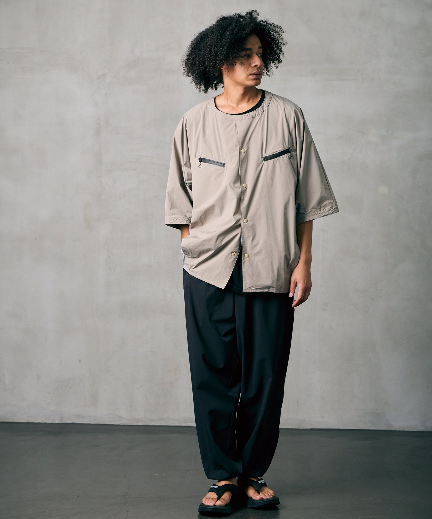DYNAMIC DOLMAN SNAP SHIRT
