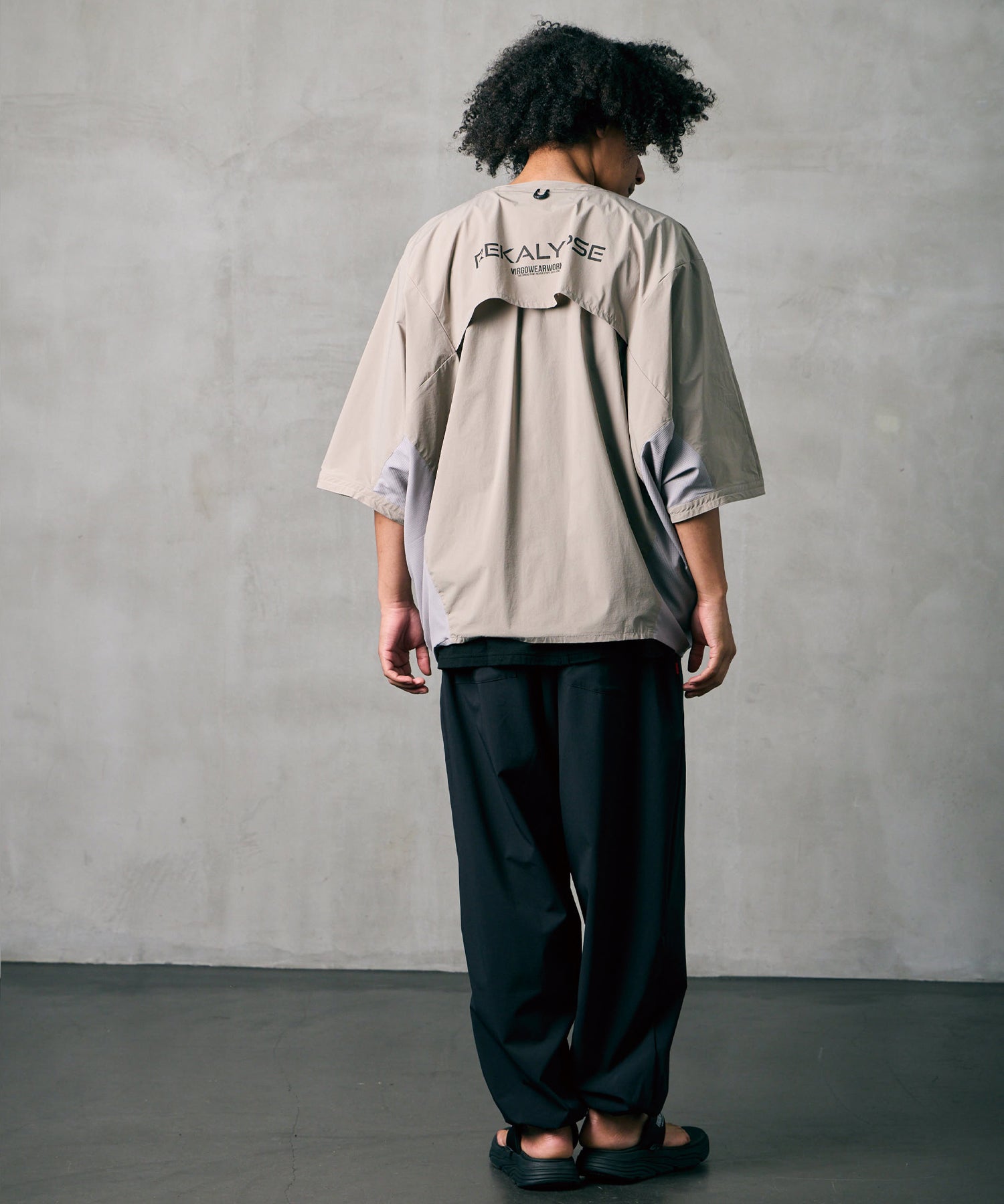 DYNAMIC DOLMAN SNAP SHIRT