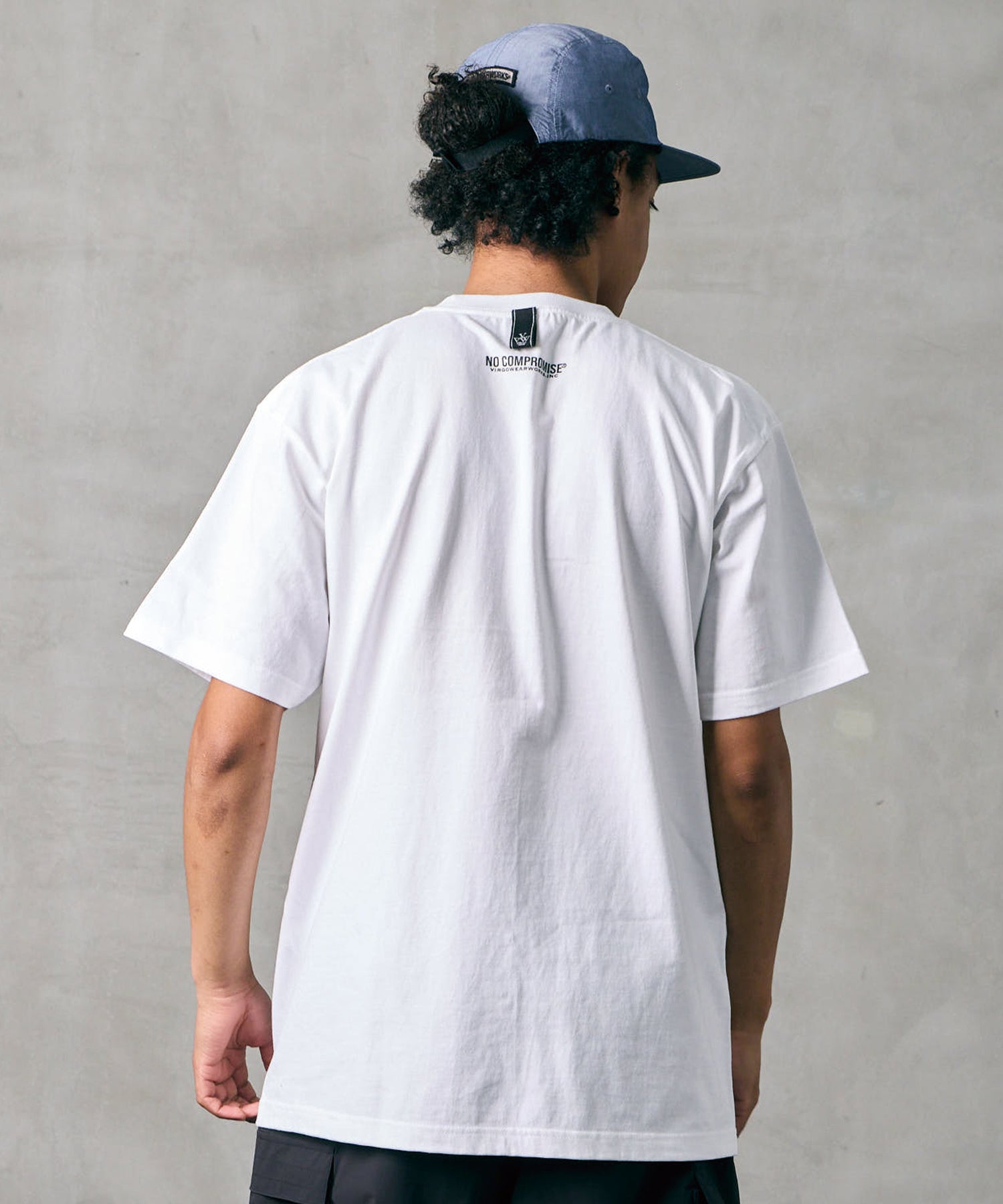 VIRGO EMBOSS LOGO TEE