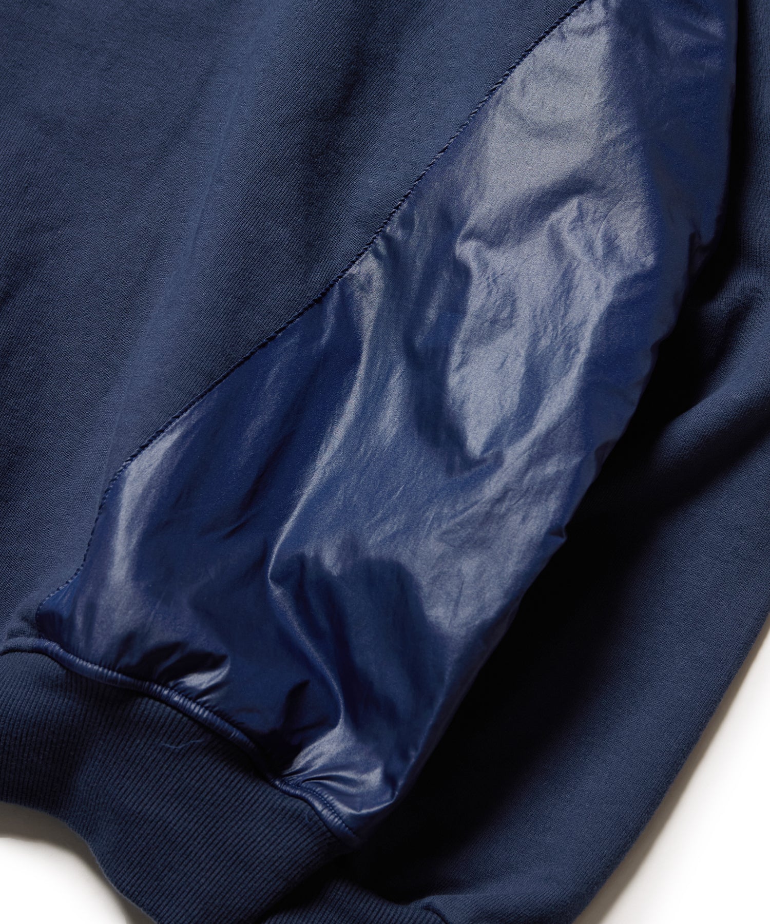 GHOST STRIKE SNAP SWT