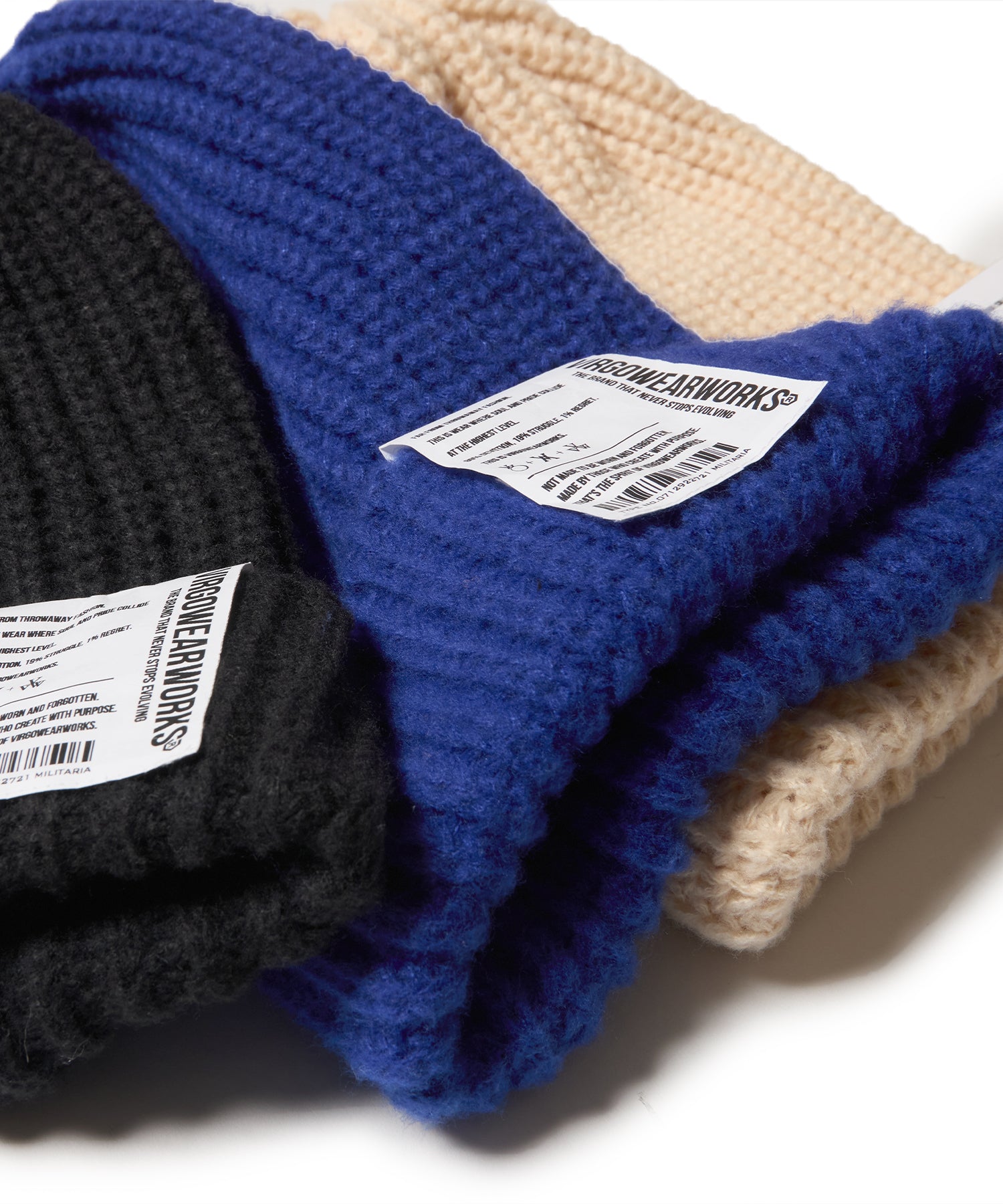 MASSIVE WAVE BEANIE