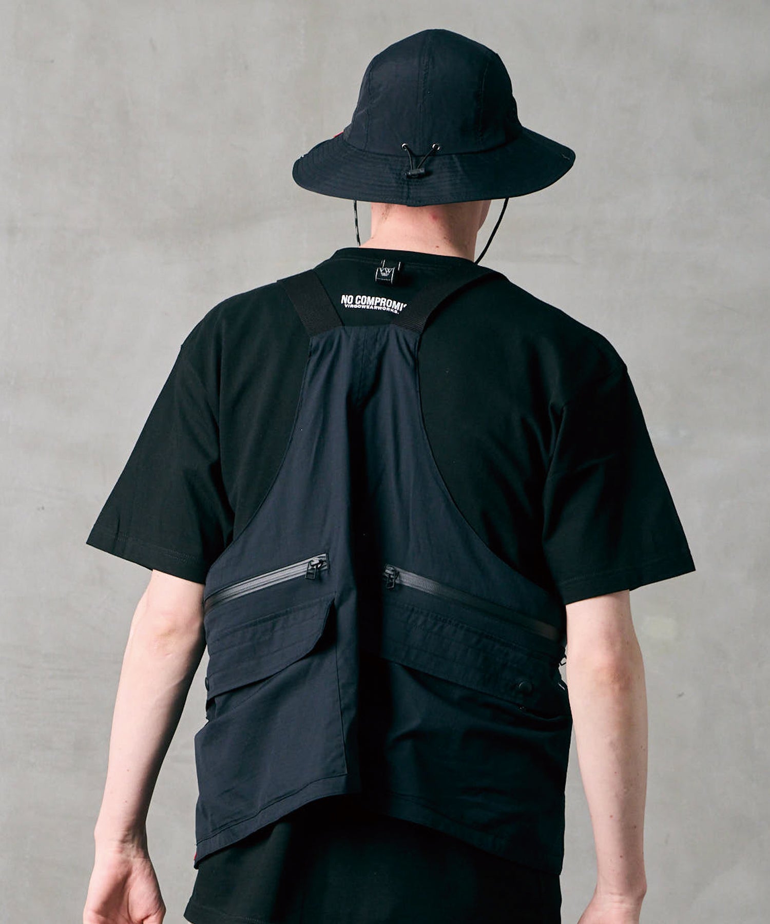 TRANSFORM BAG VEST