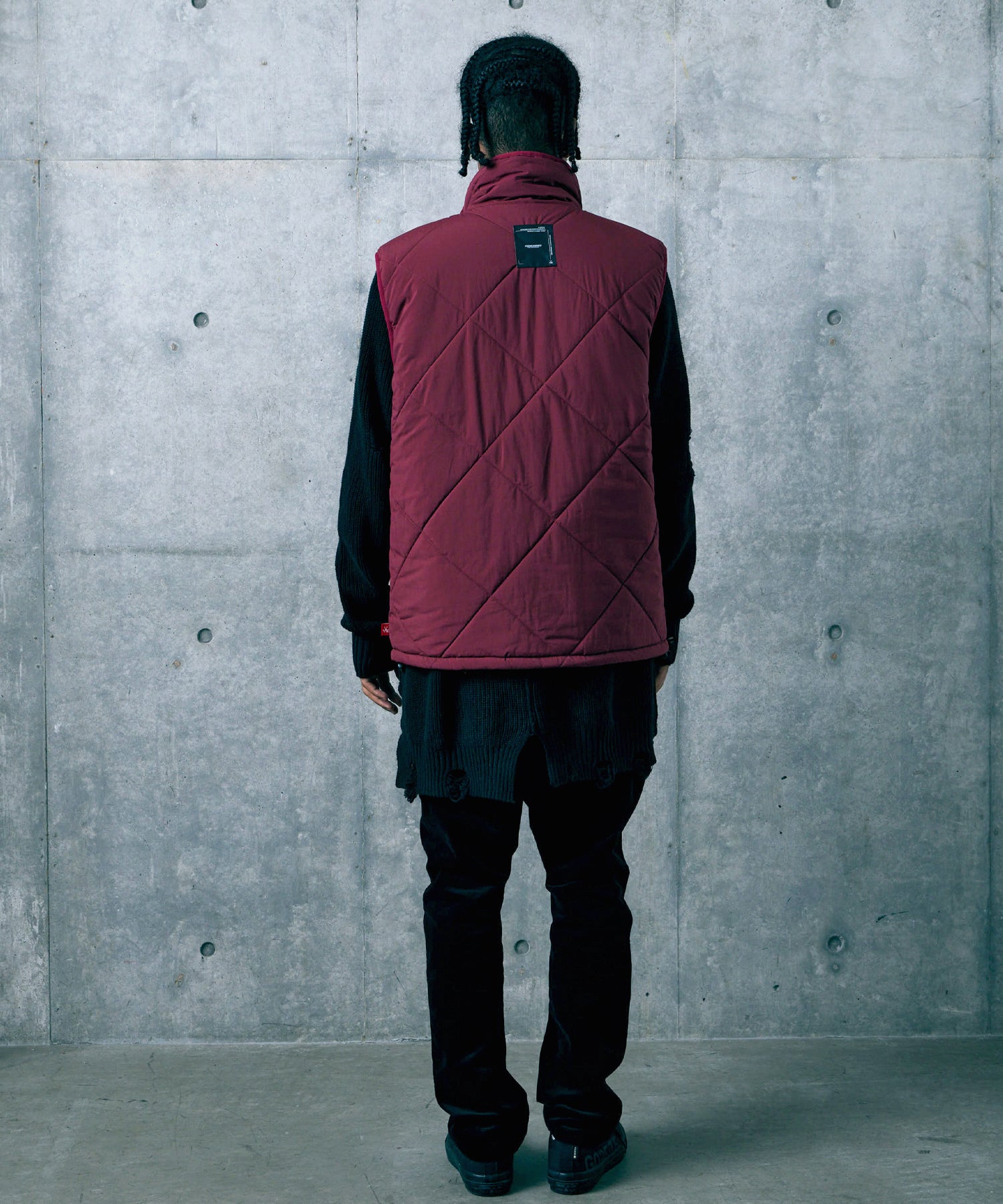 MILVERSE VEST