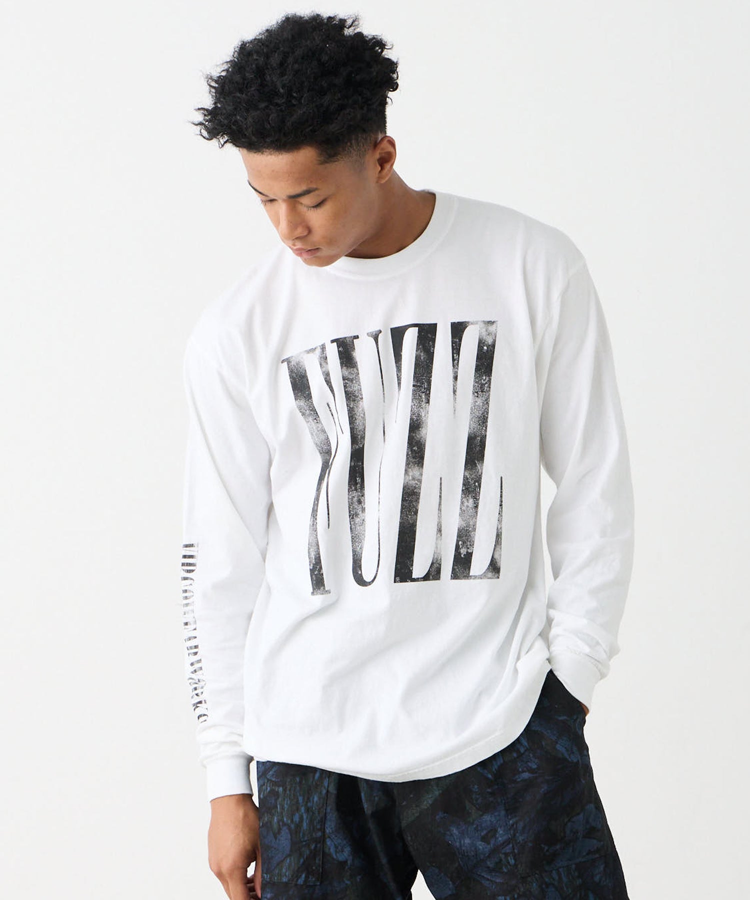 FUZZ 褪色長袖 T 恤