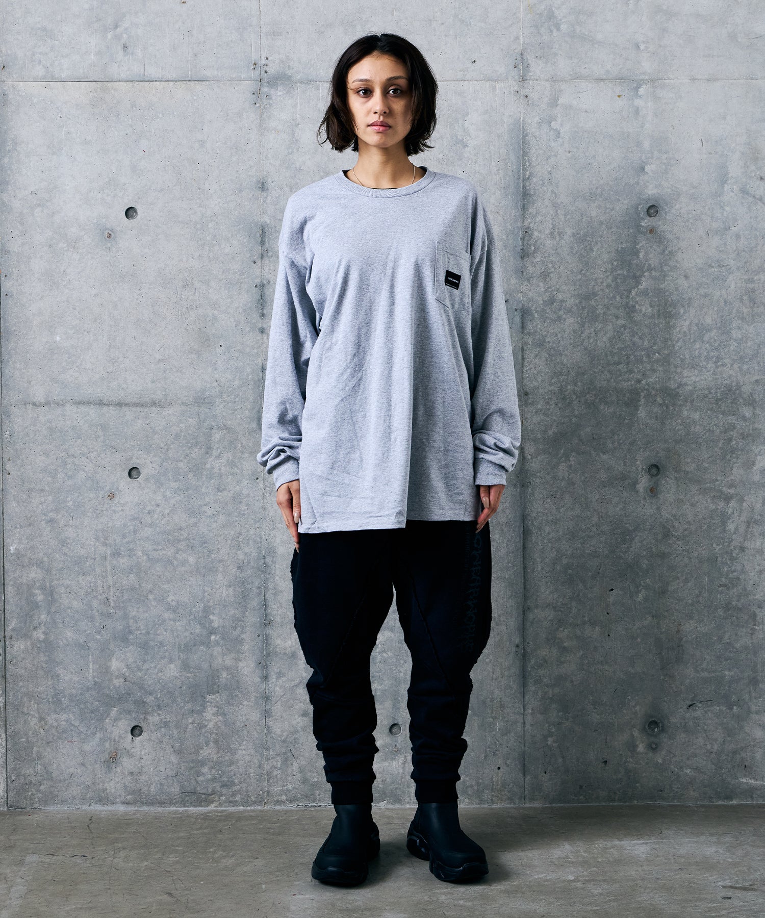 ESSENTIAL PKT LST