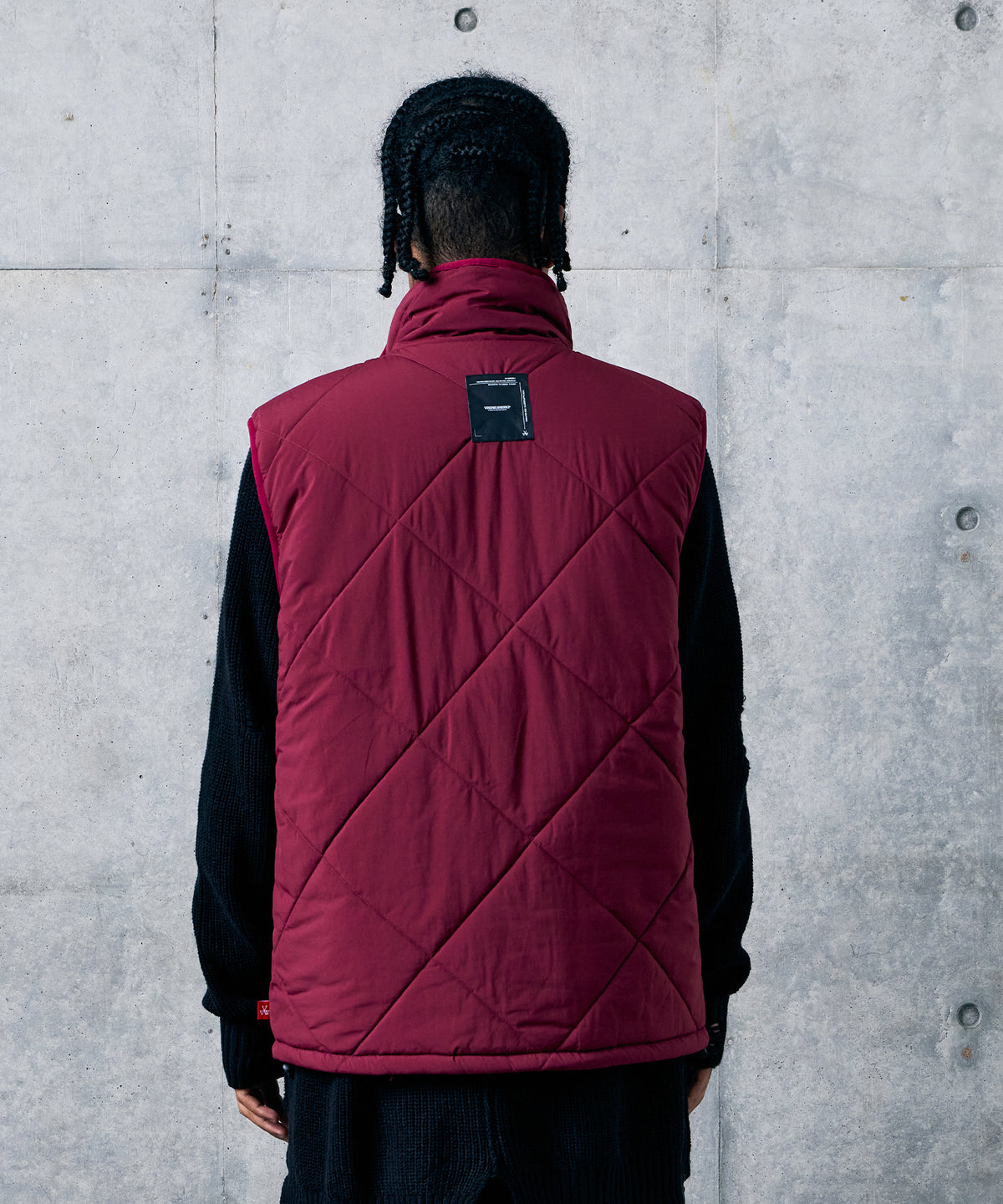 MILVERSE VEST