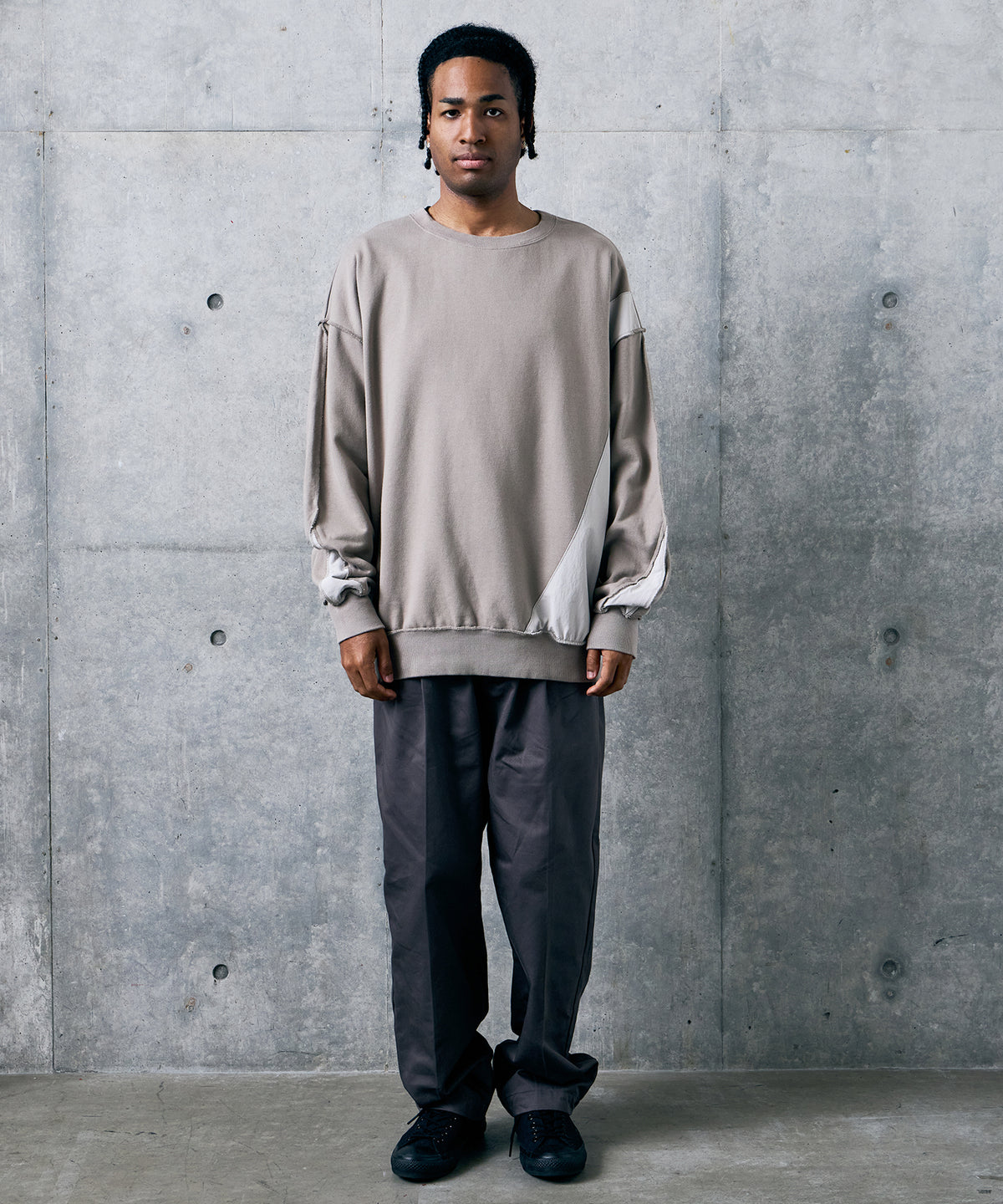 CURVEFORM SWEAT