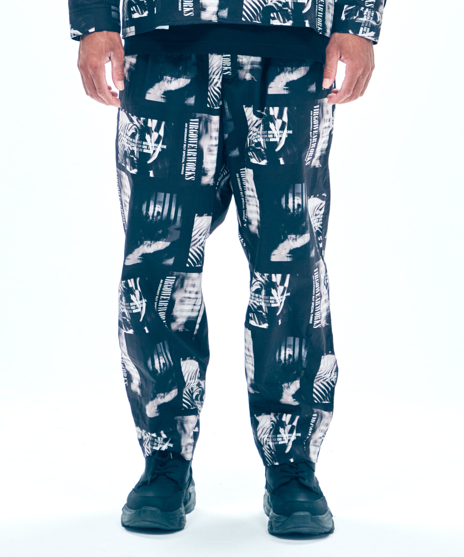 Photogenic pants