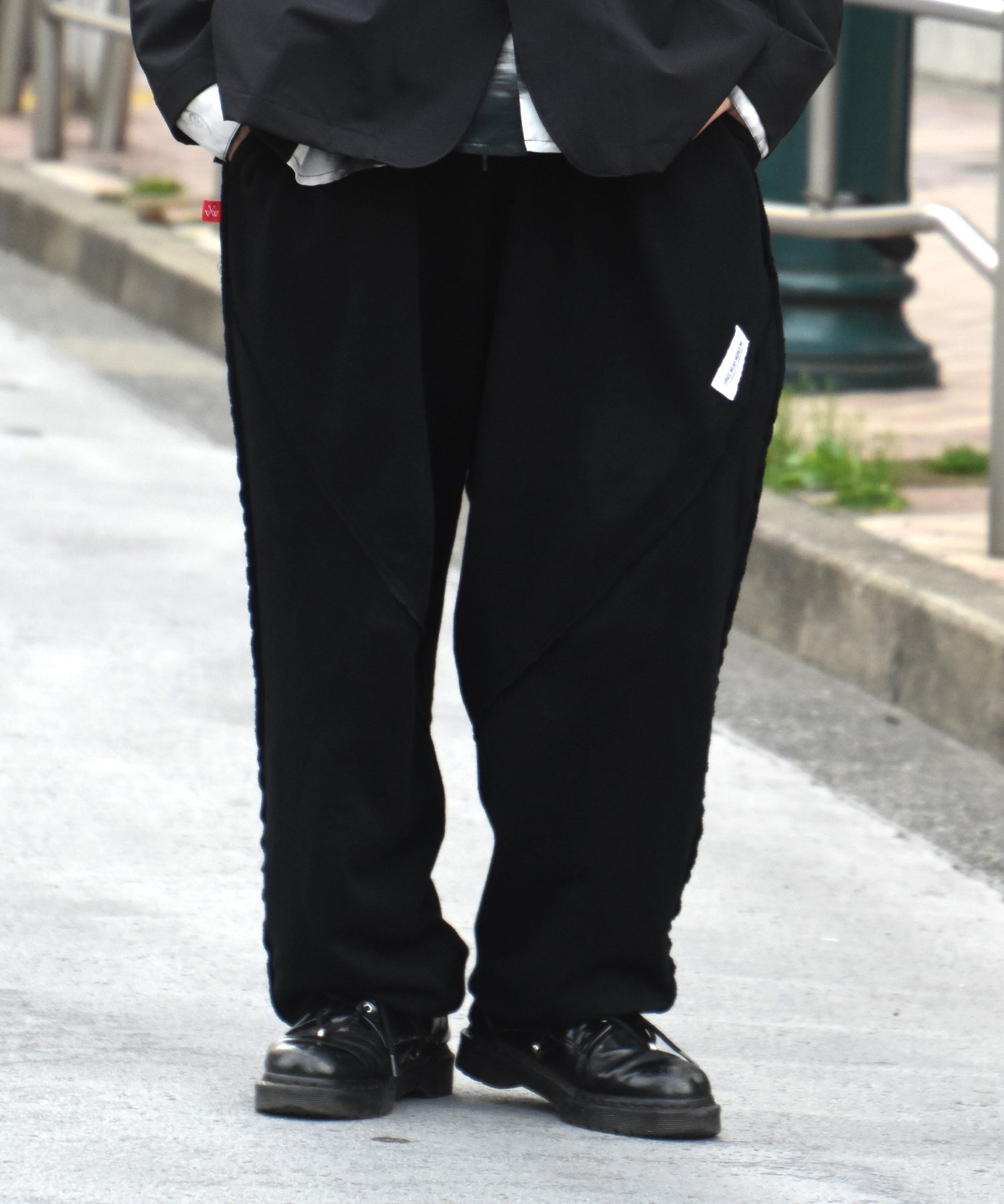 EDGECUT SWEAT PANTS