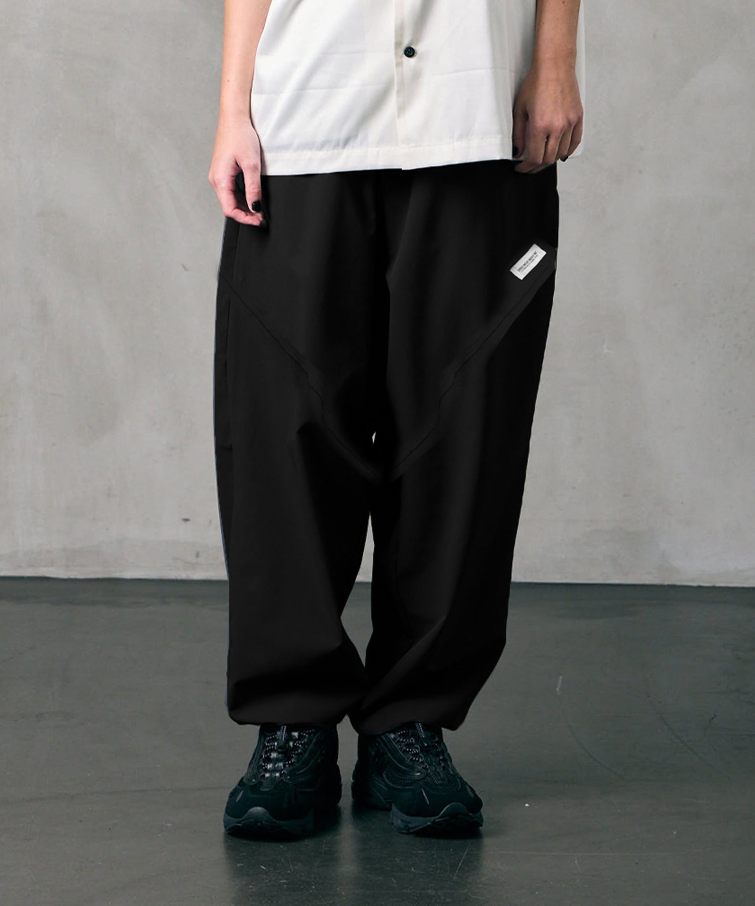 EDGECUT SWEAT PANTS