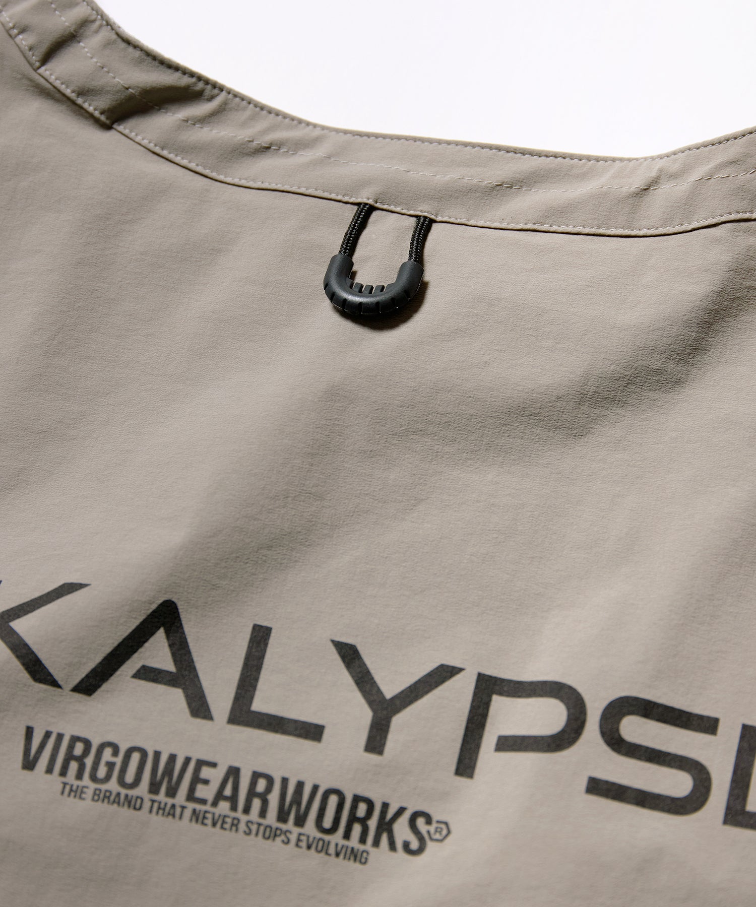 DYNAMIC DOLMAN SNAP SHIRT