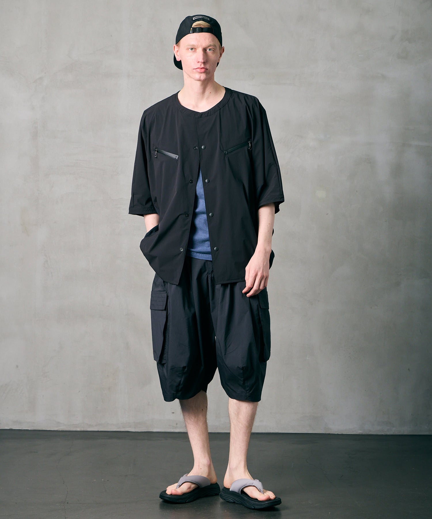 DYNAMIC DOLMAN SNAP SHIRT