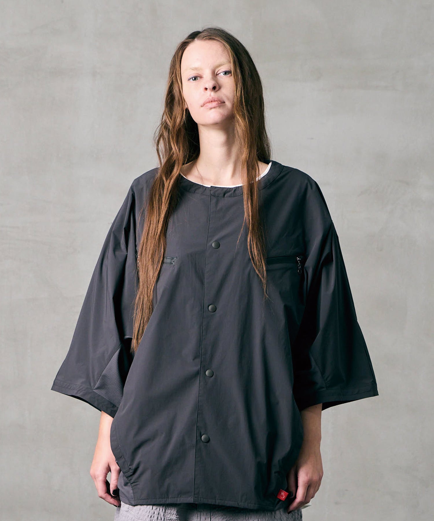 DYNAMIC DOLMAN SNAP SHIRT