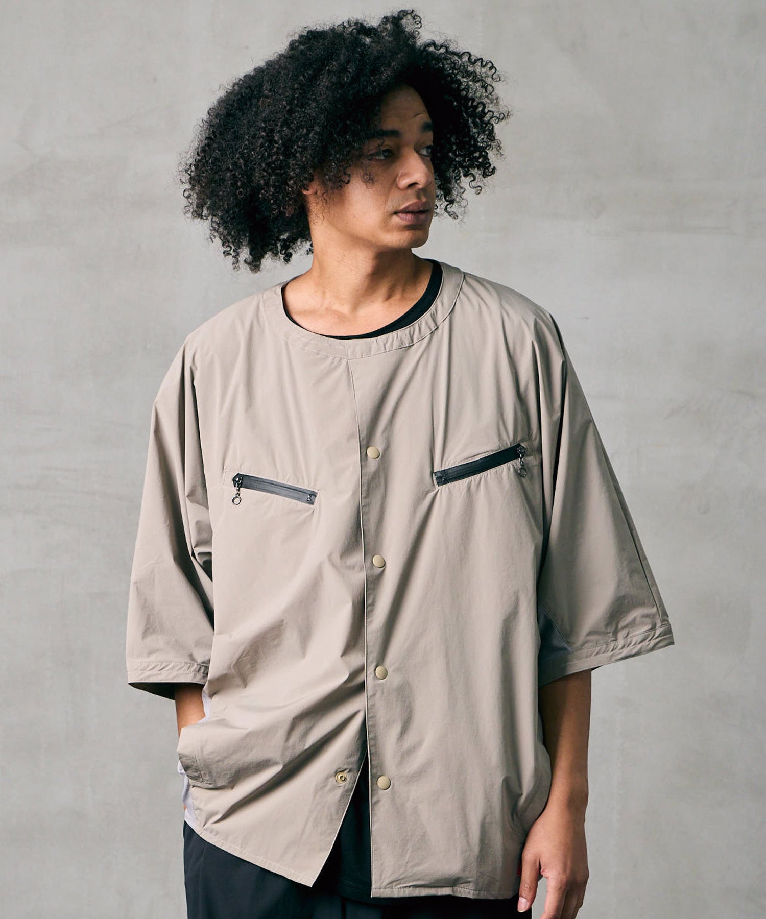 DYNAMIC DOLMAN SNAP SHIRT