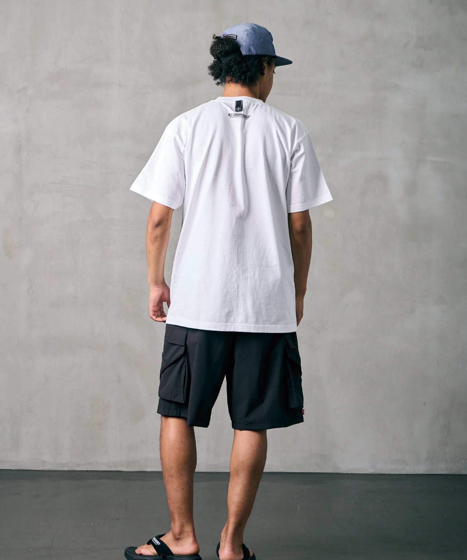 VIRGO EMBOSS LOGO TEE