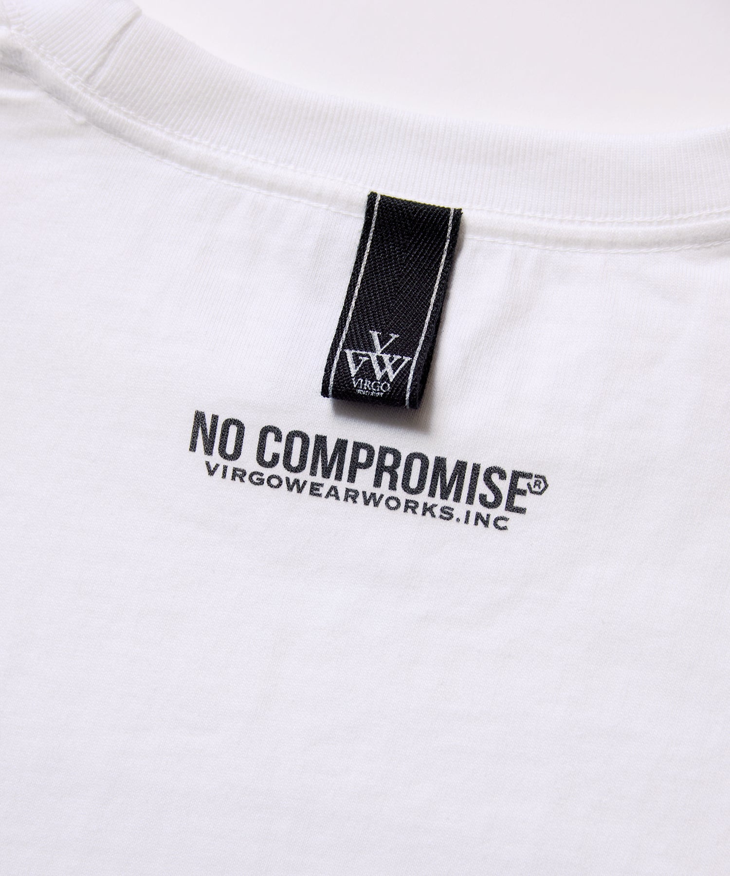 LIPS FILM GRAPHIC TEE