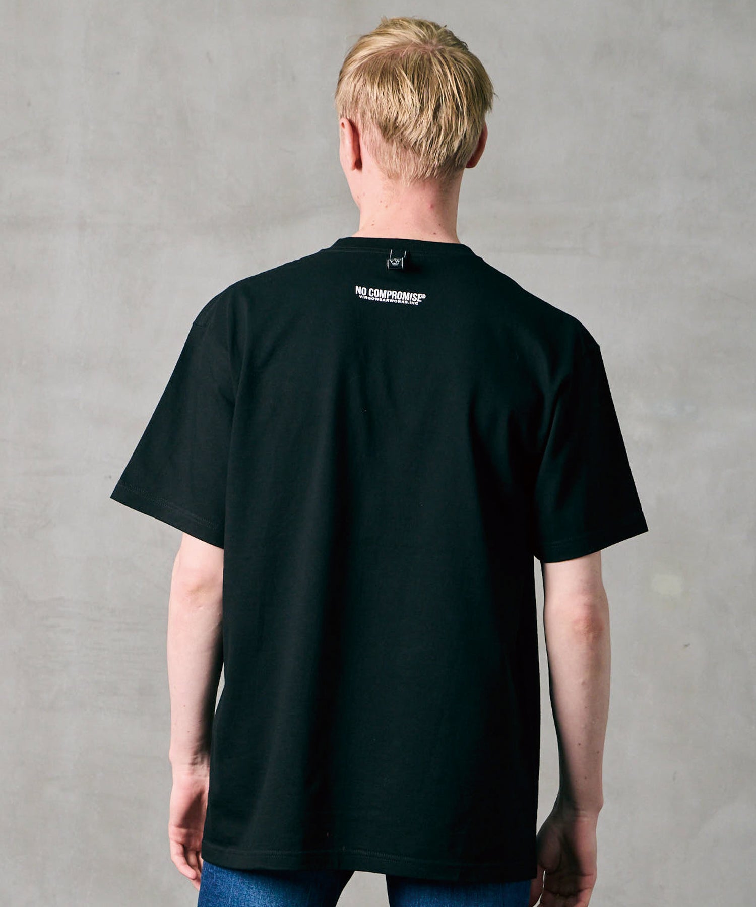 LIPS FILM GRAPHIC TEE