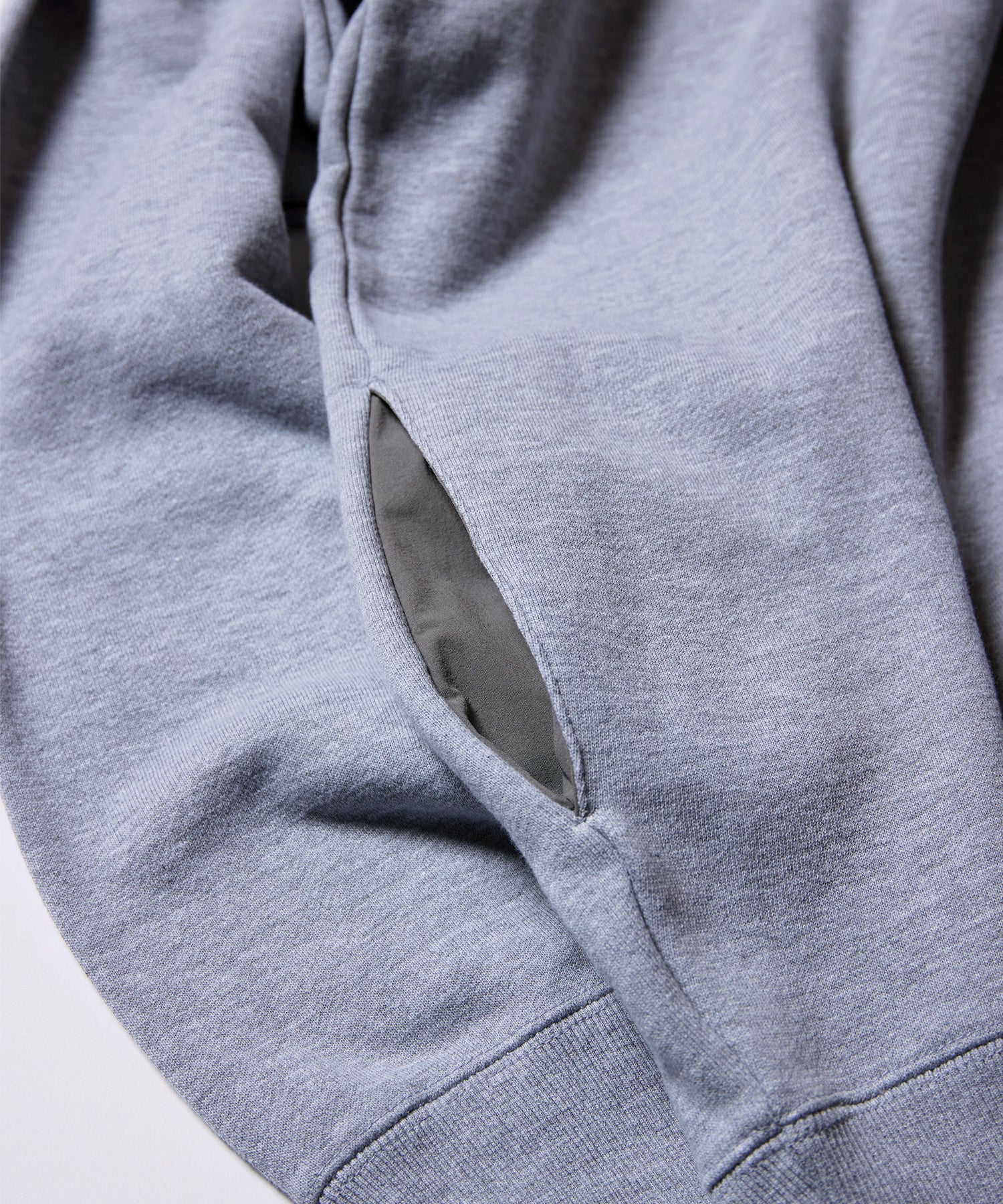 CROSS HOODIE