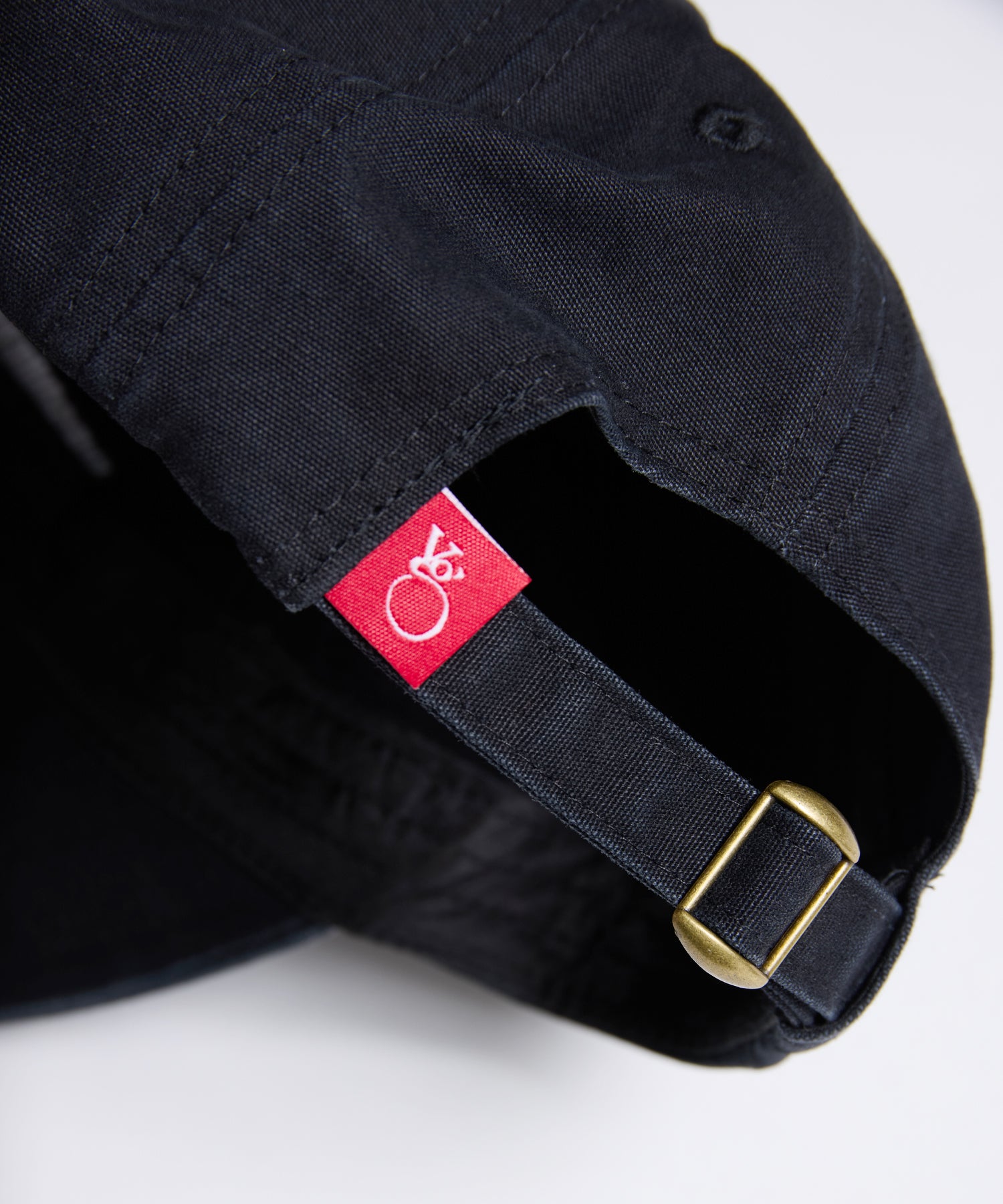 FADE WIDE VISOR CAP