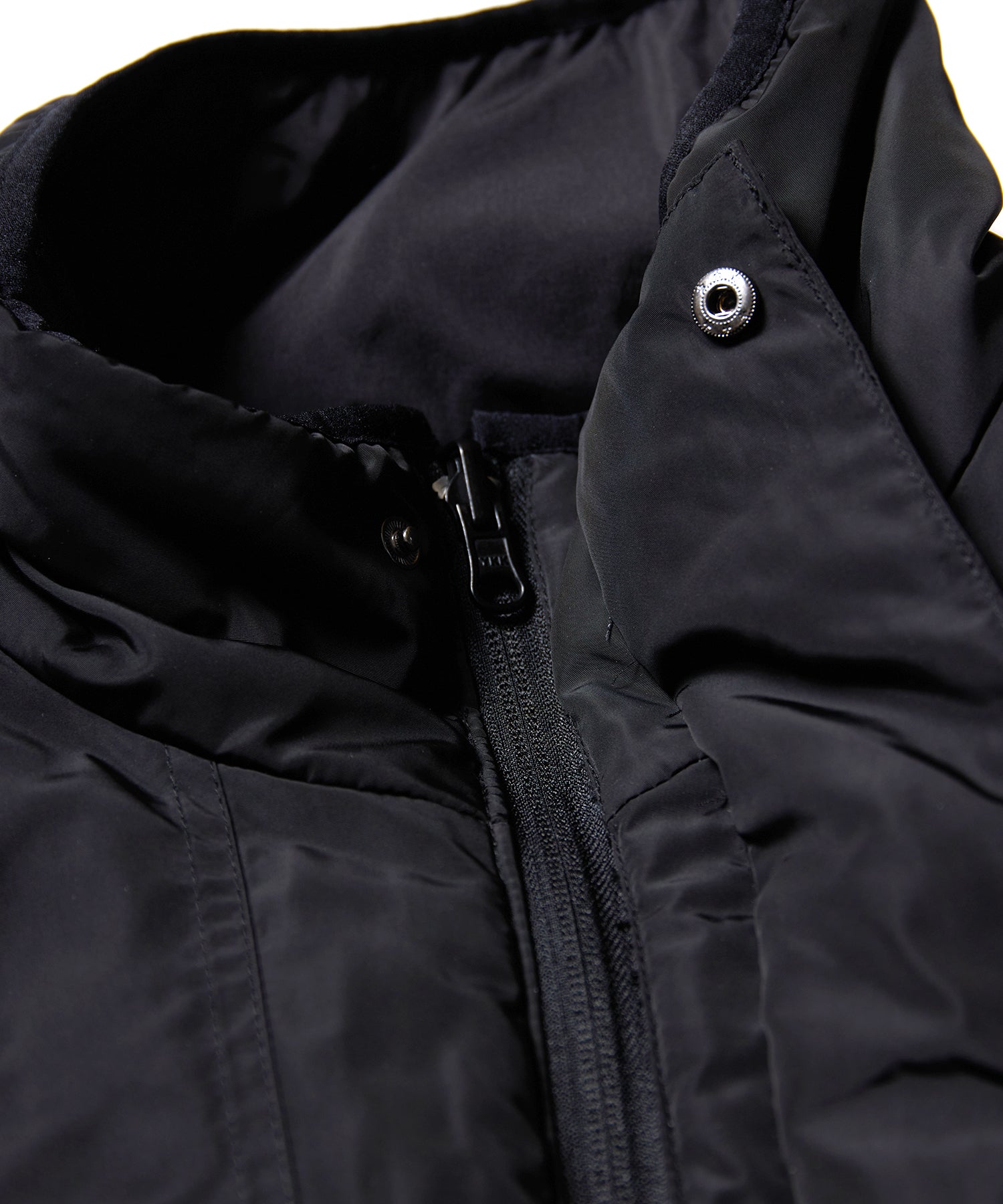 MILVERSE VEST