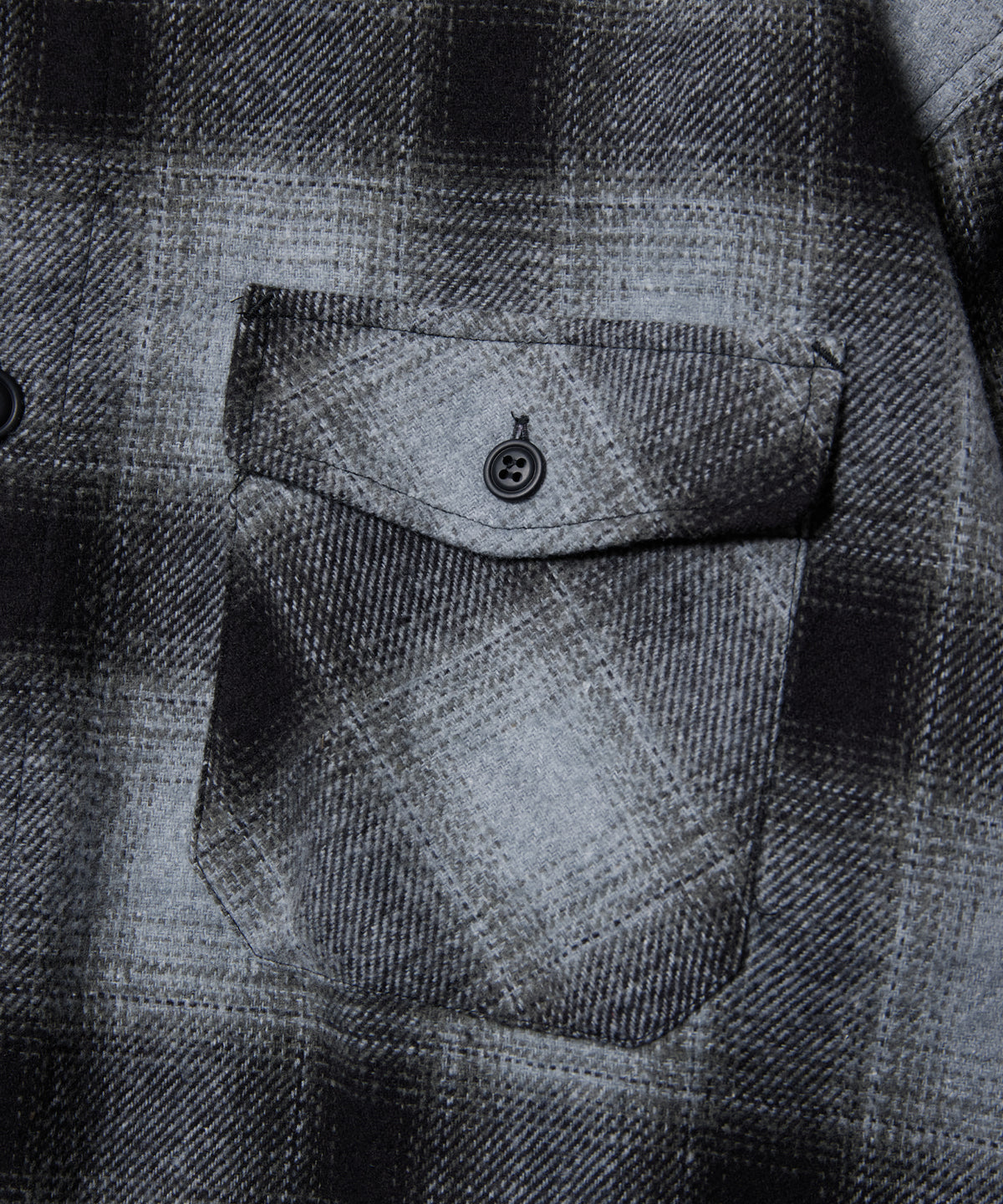 ESSENTIAL CPO SHIRT