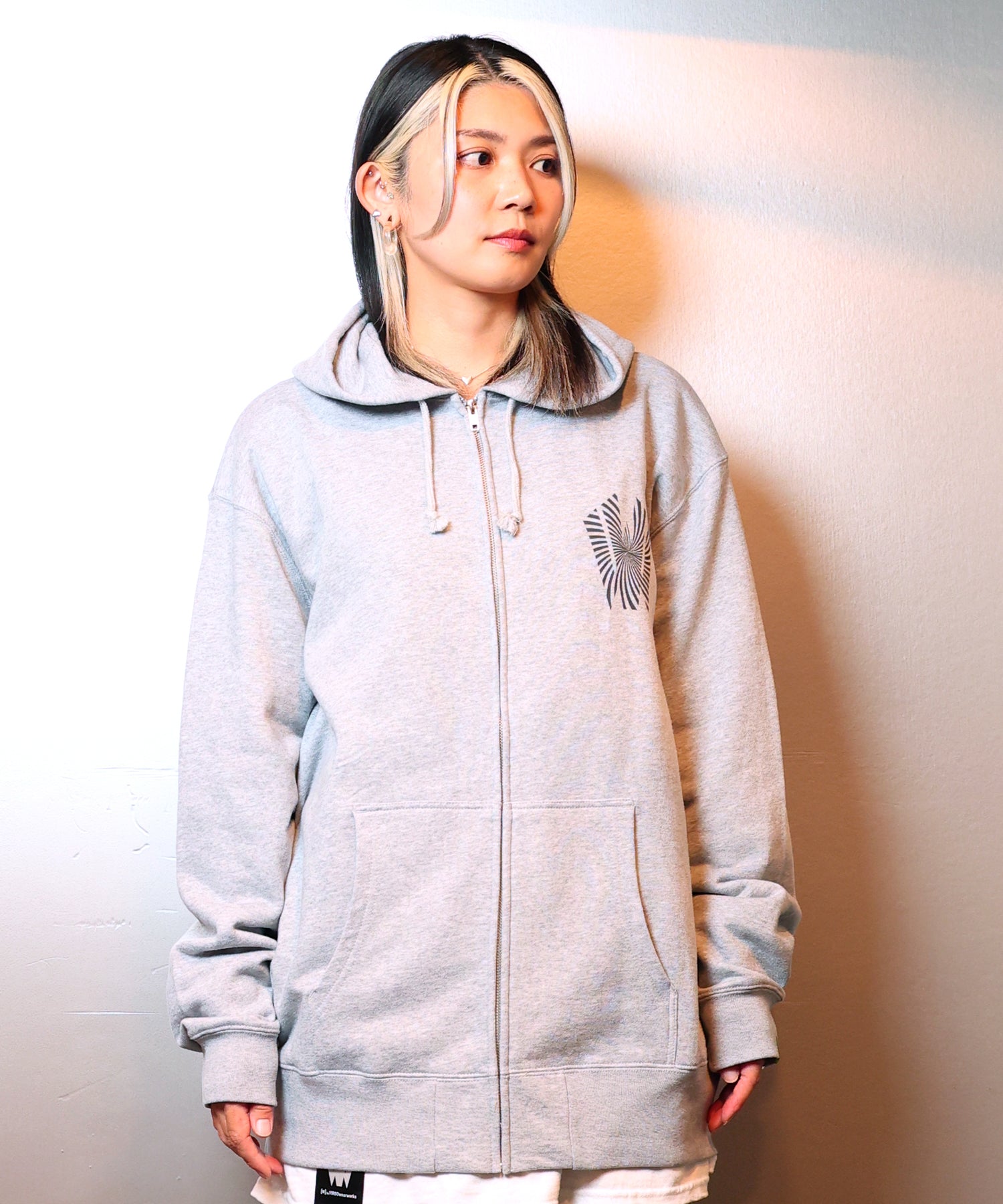 Warp logo zip hoodie
